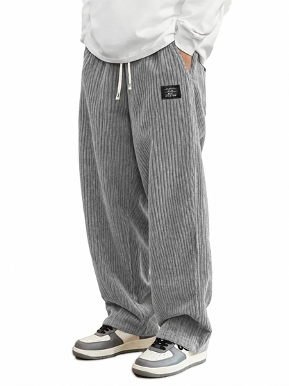 Cómodo pantalón de pana para hombre