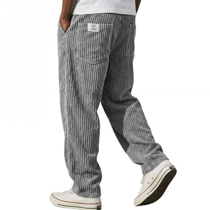 Cómodo pantalón de pana para hombre